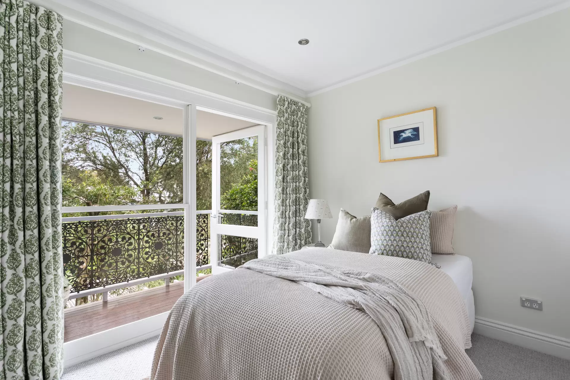 129 Underwood Street, Paddington Sold by Sydney Sotheby's International Realty - image 1
