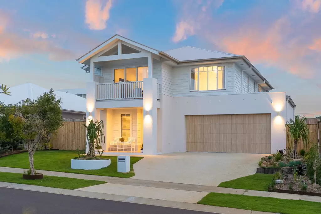 17 Sunhaven Avenue, Skennars Head Auction by Sydney Sotheby's International Realty