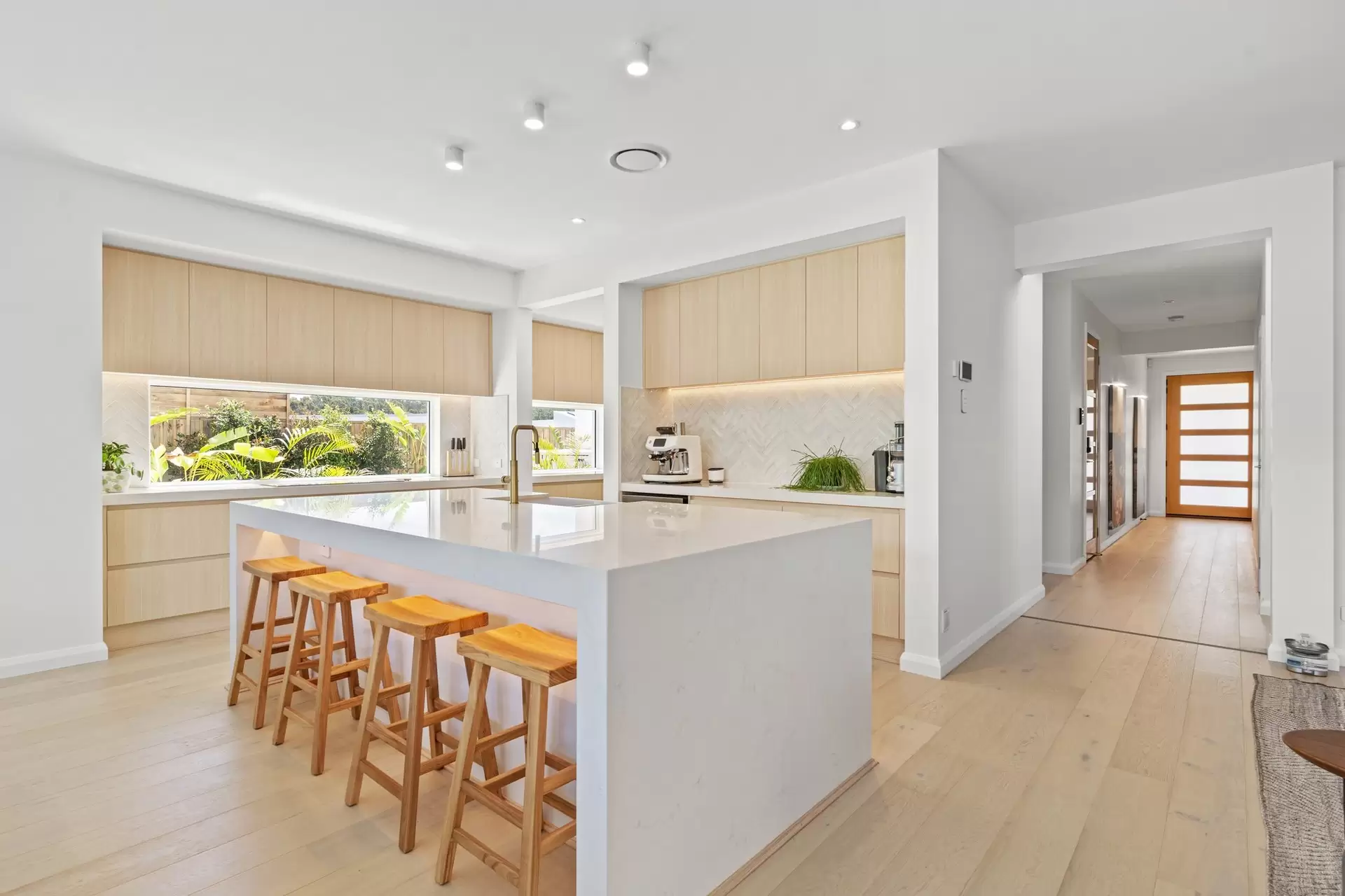 17 Sunhaven Avenue, Skennars Head For Sale by Sydney Sotheby's International Realty - image 9