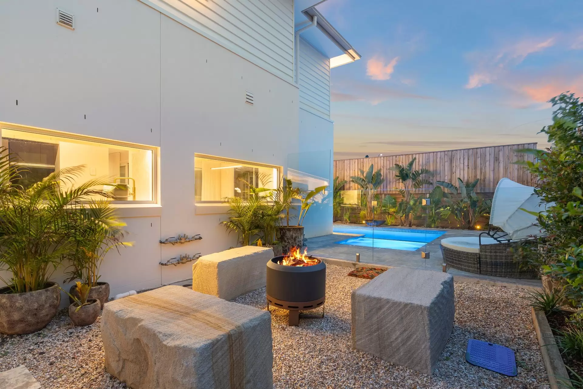 17 Sunhaven Avenue, Skennars Head For Sale by Sydney Sotheby's International Realty - image 2