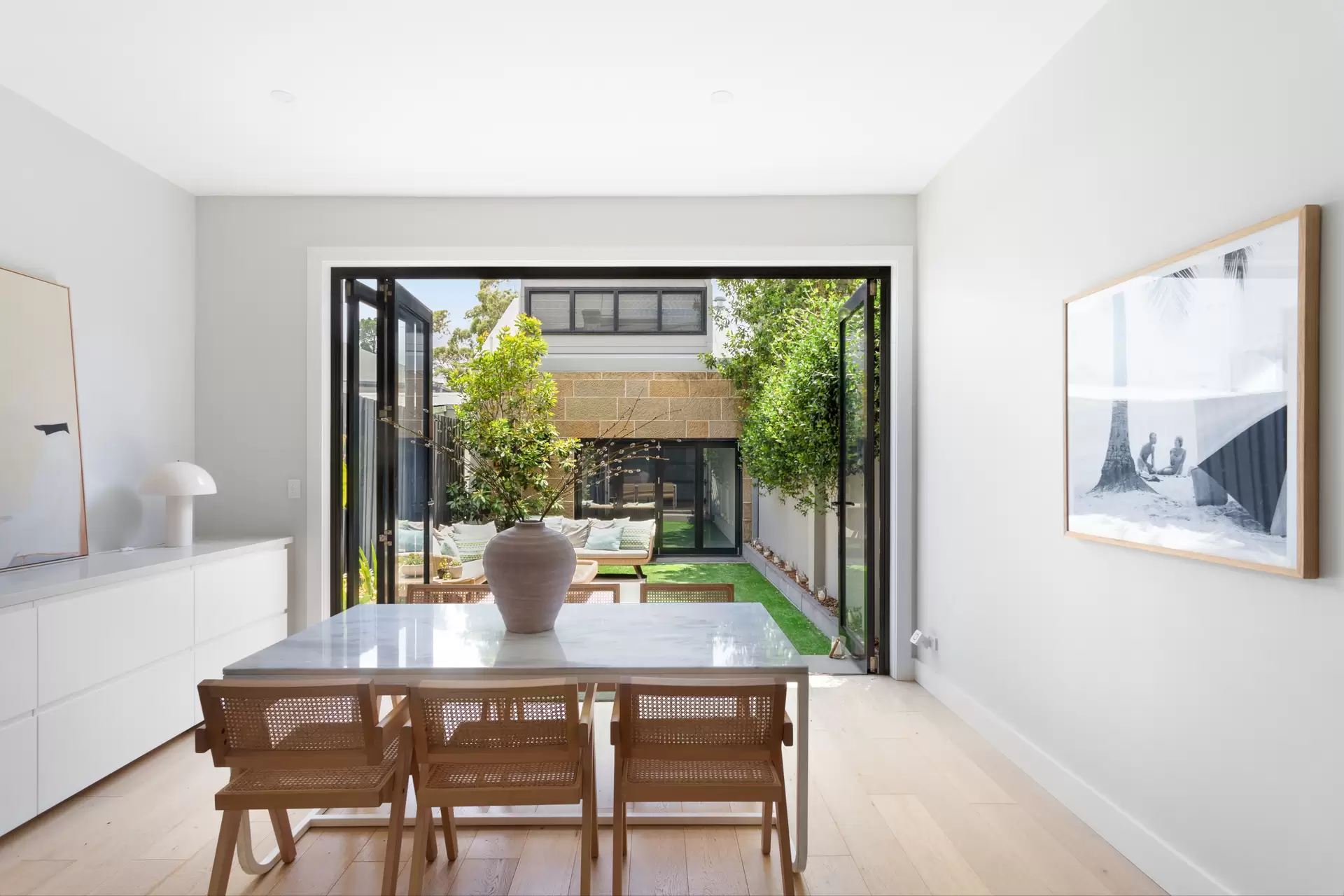 10 Thurlow Street, Redfern Sold by Sydney Sotheby's International Realty - image 1