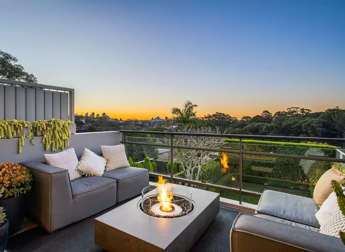 38 View Street, Woollahra Sold by Sydney Sotheby's International Realty - image 1