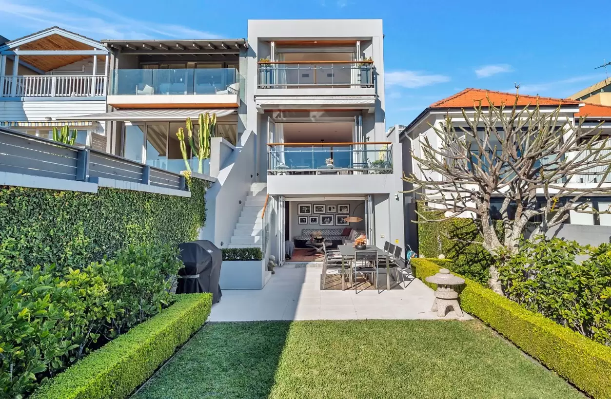 38 View Street, Woollahra Sold by Sydney Sotheby's International Realty - image 2