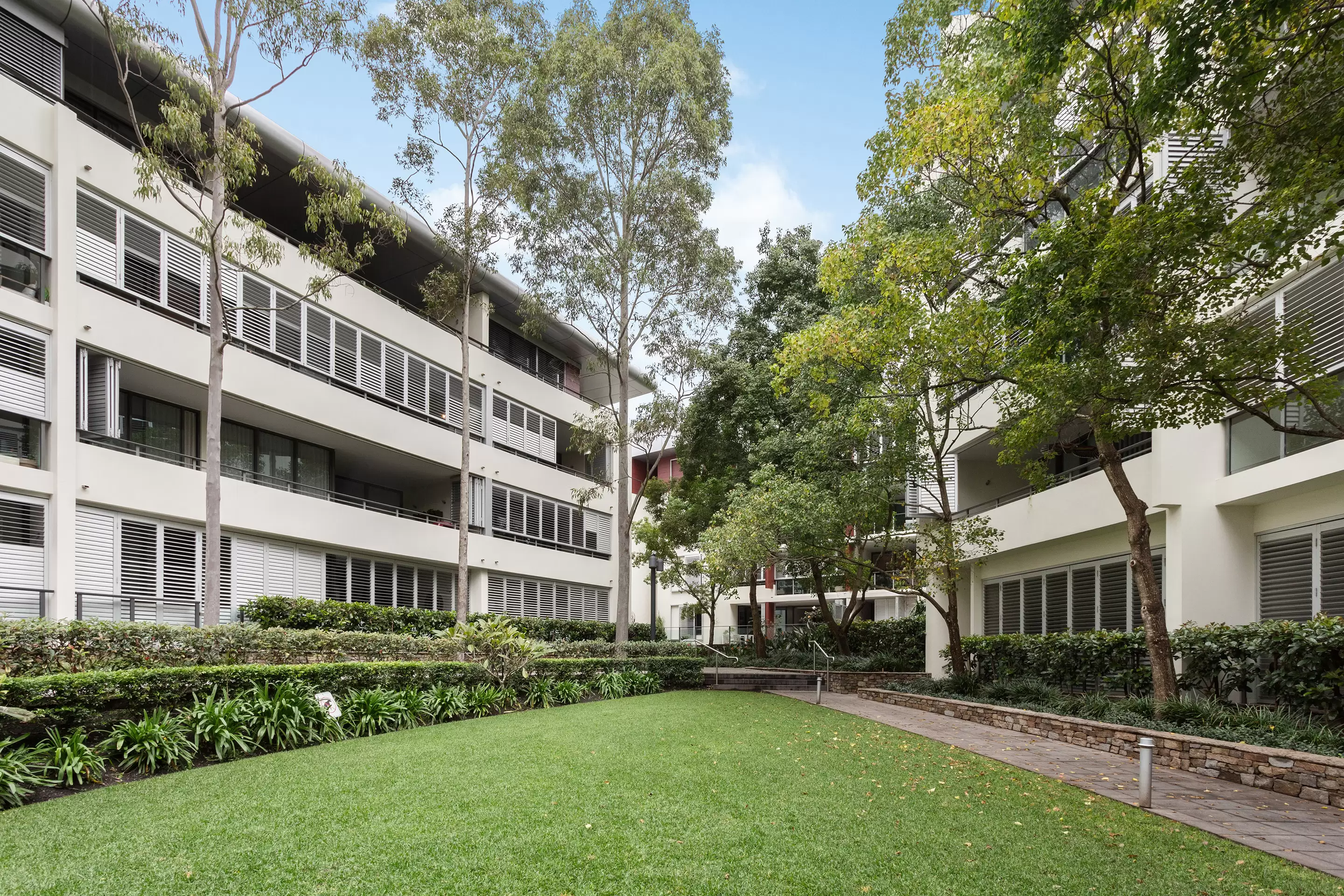 216/50 McLachlan Avenue, Darlinghurst Sold by Sydney Sotheby's International Realty - image 13