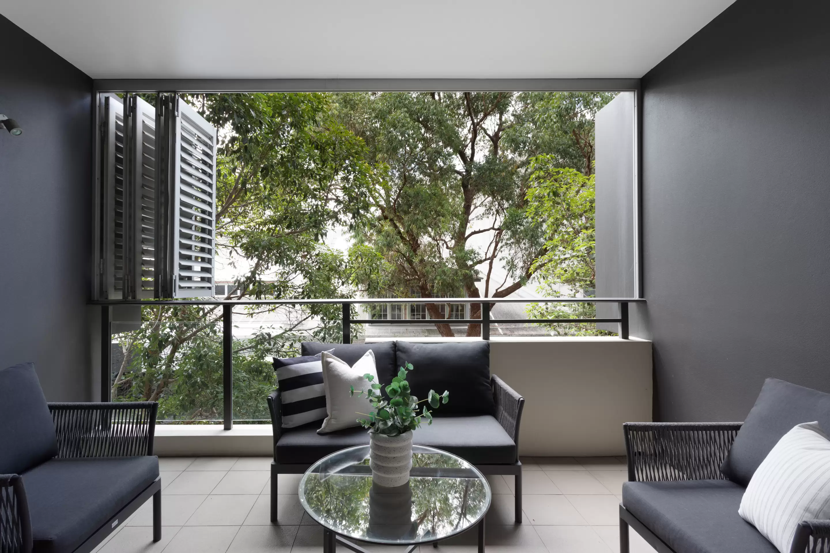 216/50 McLachlan Avenue, Darlinghurst Sold by Sydney Sotheby's International Realty - image 4
