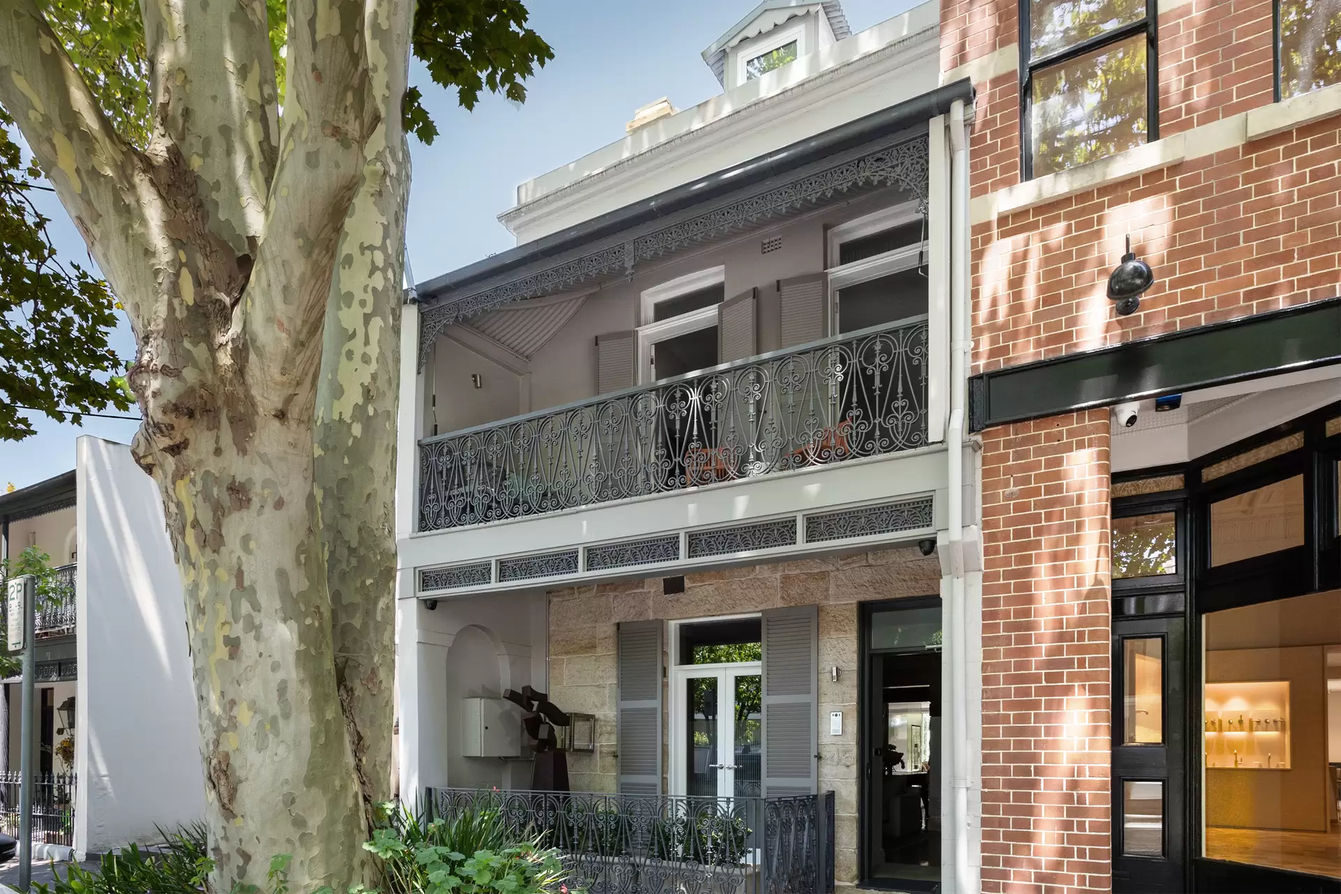 45 Queen Street, Woollahra Sold by Sydney Sotheby's International Realty - image 1