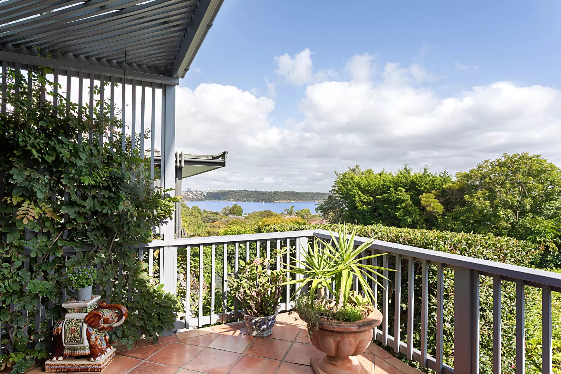 83 Kings Road, Vaucluse Sold by Sydney Sotheby's International Realty - image 1