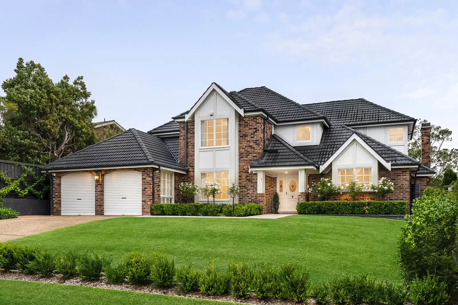 Castle Hill Sold by Sydney Sotheby's International Realty - image 1