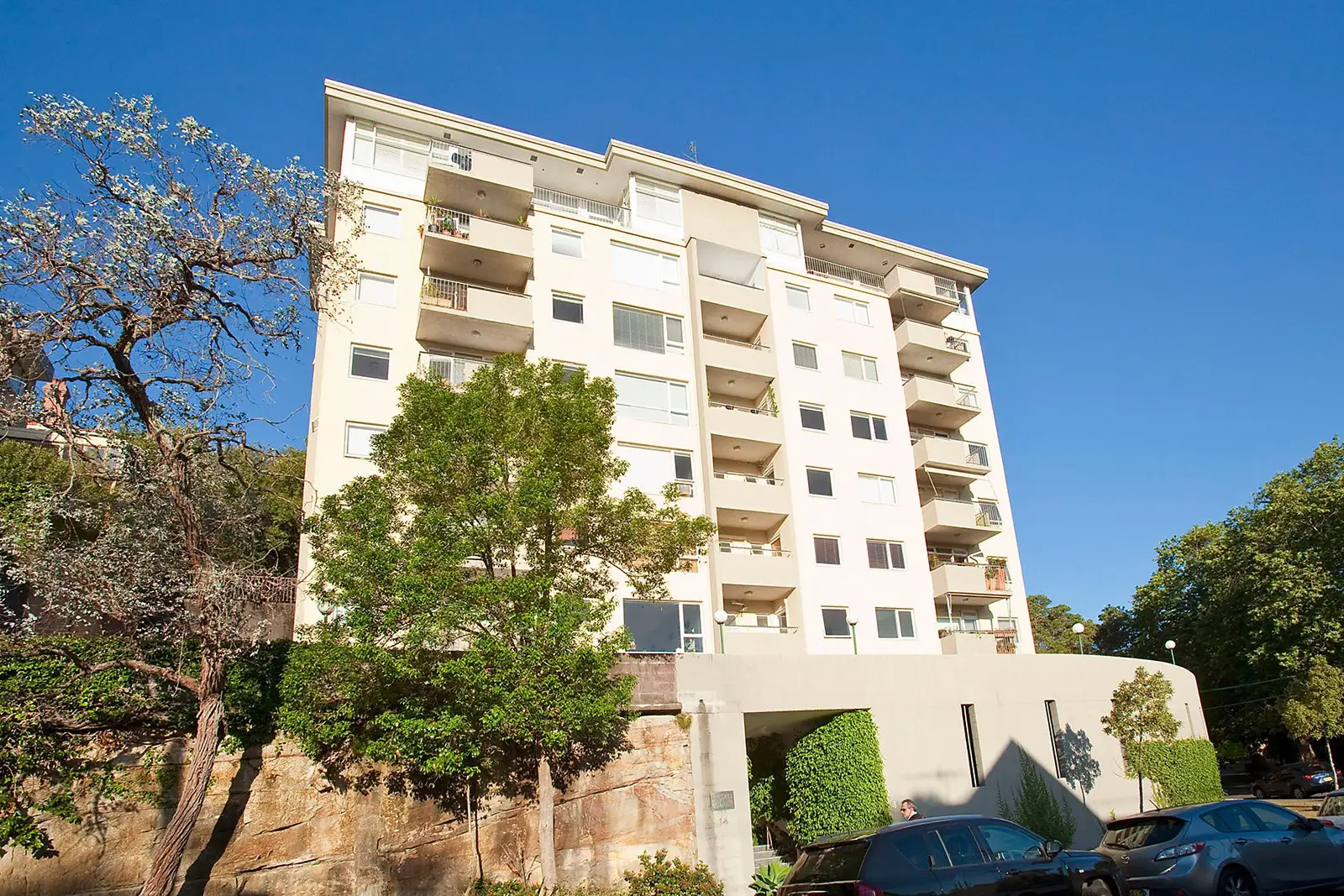 22/14 Leura Road, Double Bay Leased by Sydney Sotheby's International Realty - image 2