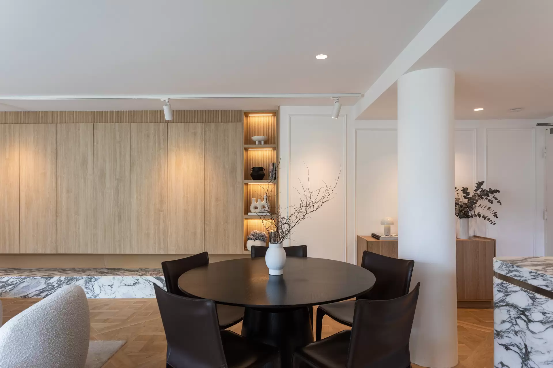 15/4 Mitchell Road, Darling Point For Sale by Sydney Sotheby's International Realty - image 1
