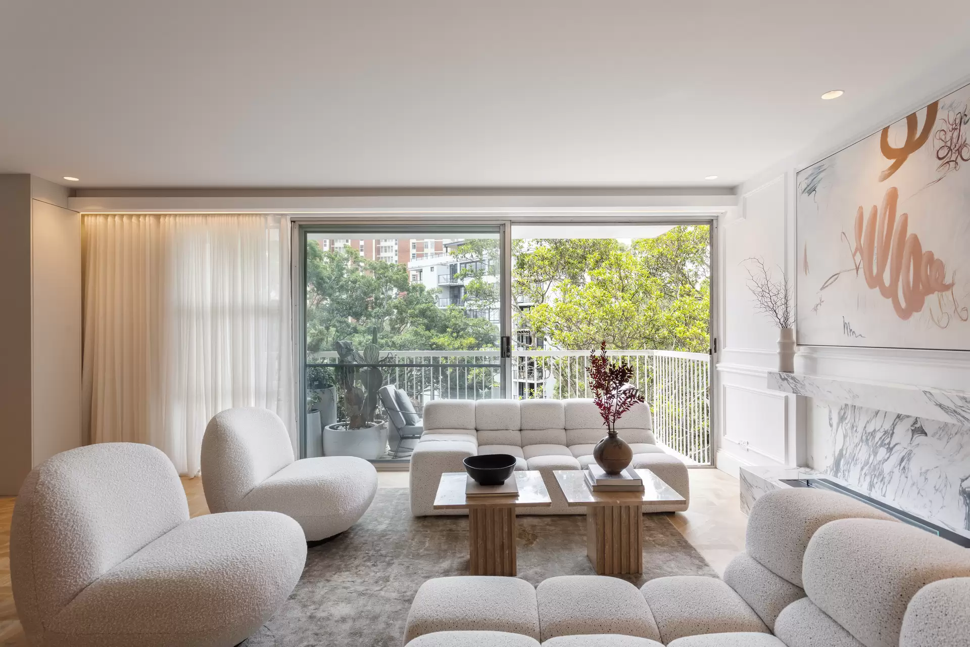 15/4 Mitchell Road, Darling Point For Sale by Sydney Sotheby's International Realty - image 1