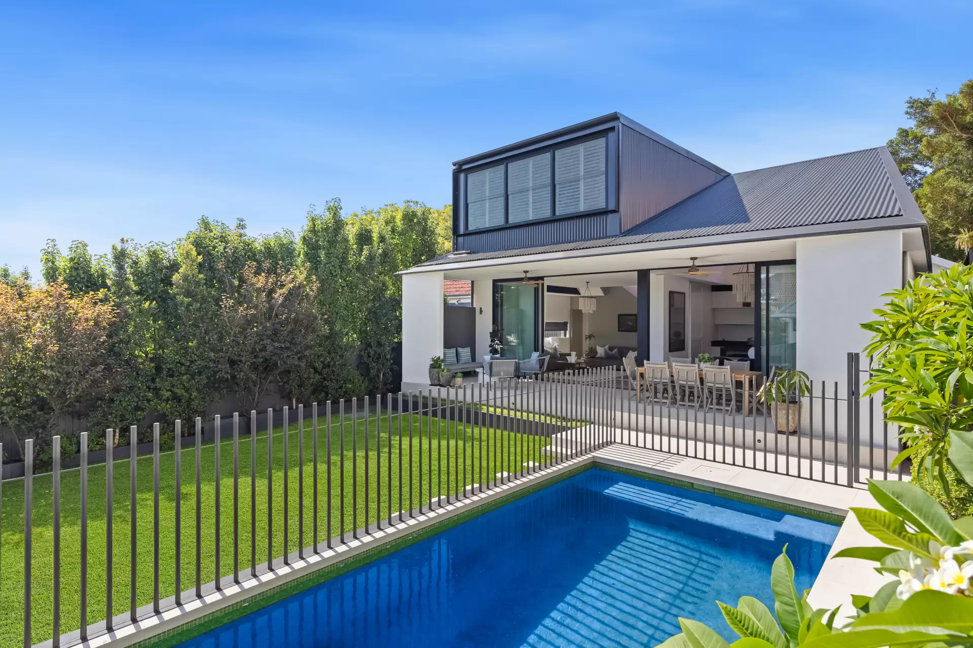 3 Athol Street, South Coogee Sold by Sydney Sotheby's International Realty - image 1
