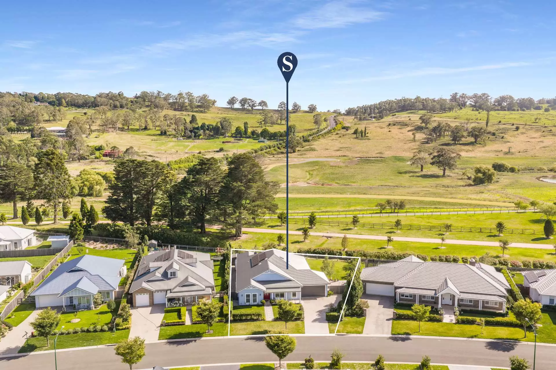47 Sir James Fairfax Circuit, Bowral Sold by Sydney Sotheby's International Realty - image 20