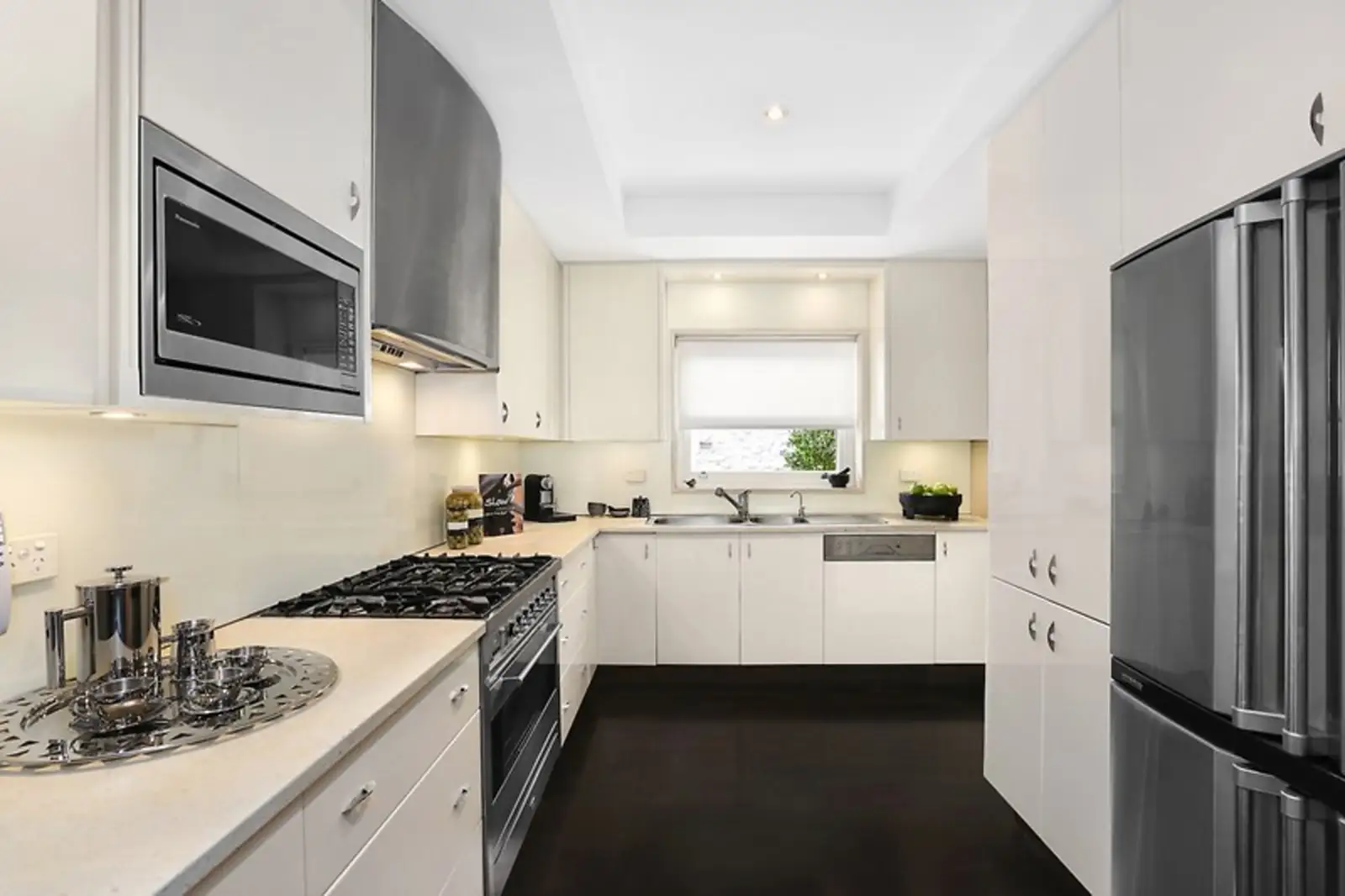 2/6 Aston Gardens, Bellevue Hill Leased by Sydney Sotheby's International Realty - image 3