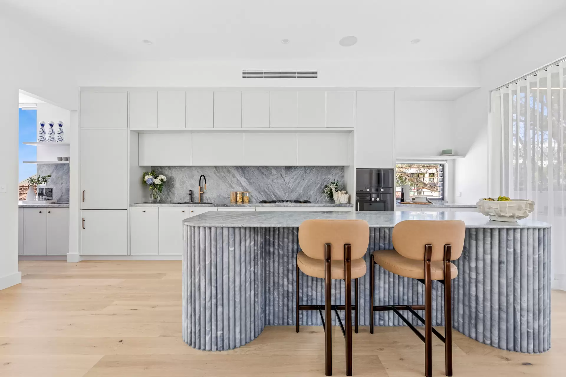 74 Dudley Street, Coogee Sold by Sydney Sotheby's International Realty - image 4
