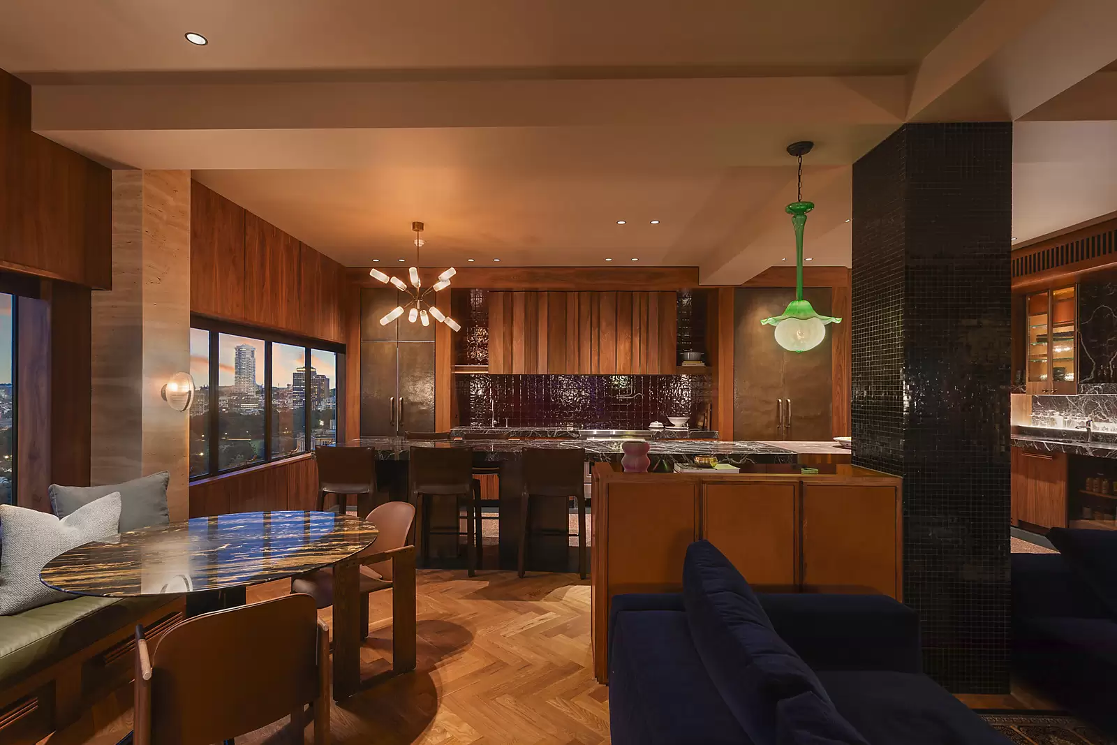 121/123-125 Macquarie Street, Sydney For Sale by Sydney Sotheby's International Realty - image 2