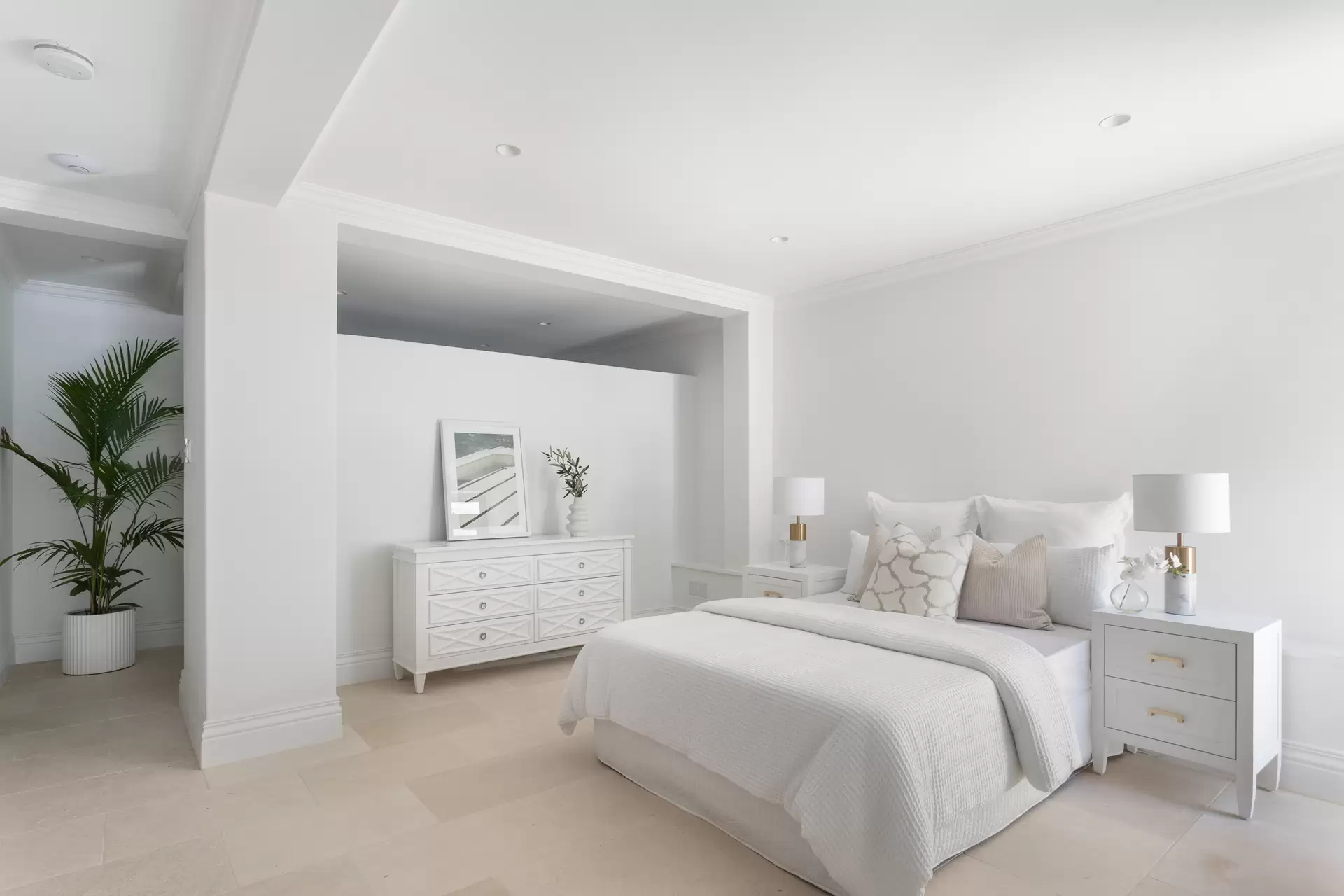112 Wallis Street, Woollahra Sold by Sydney Sotheby's International Realty - image 1