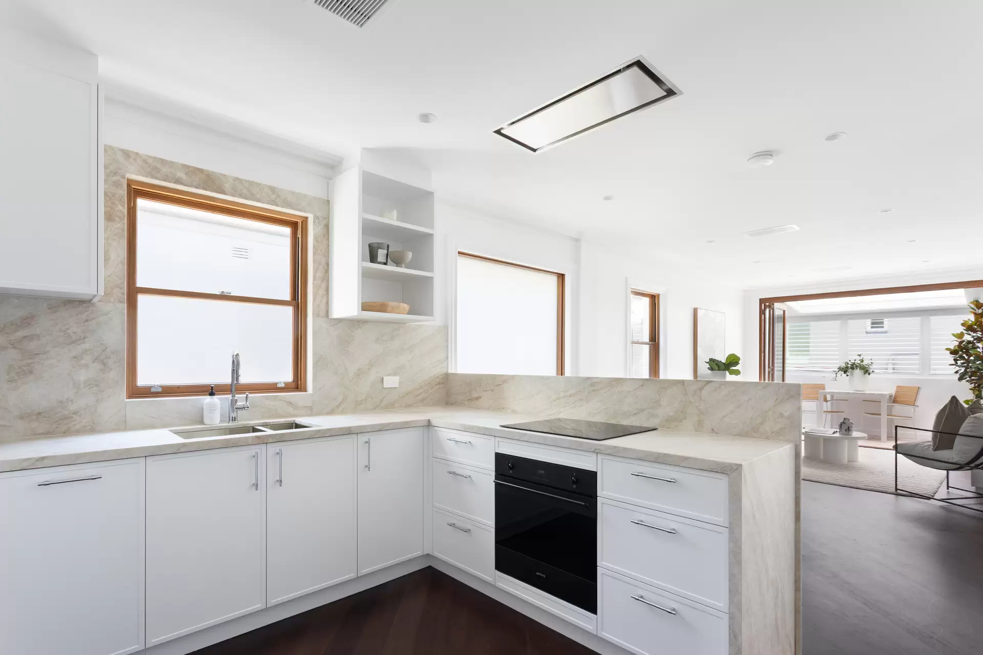 112 Wallis Street, Woollahra Sold by Sydney Sotheby's International Realty - image 1