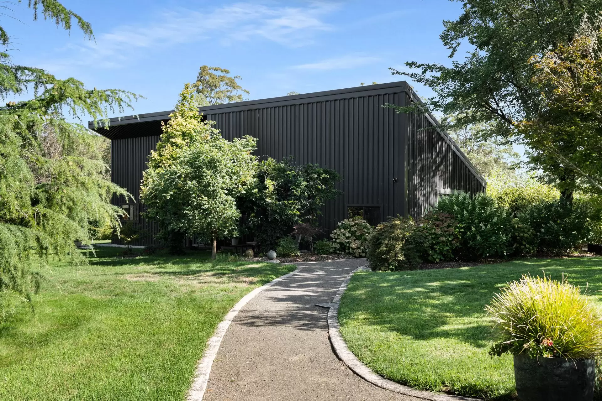 11 Evelyn Avenue, Bundanoon For Sale by Sydney Sotheby's International Realty - image 25