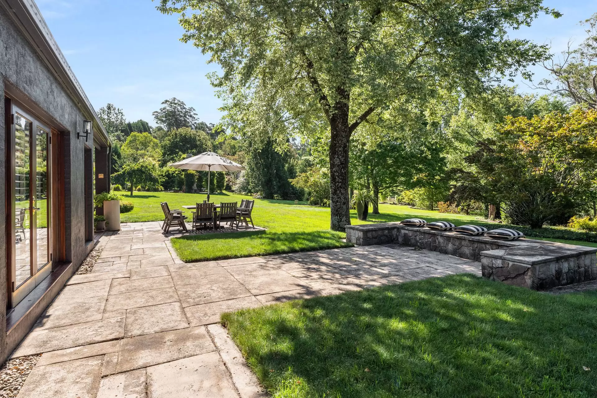 11 Evelyn Avenue, Bundanoon For Sale by Sydney Sotheby's International Realty - image 8