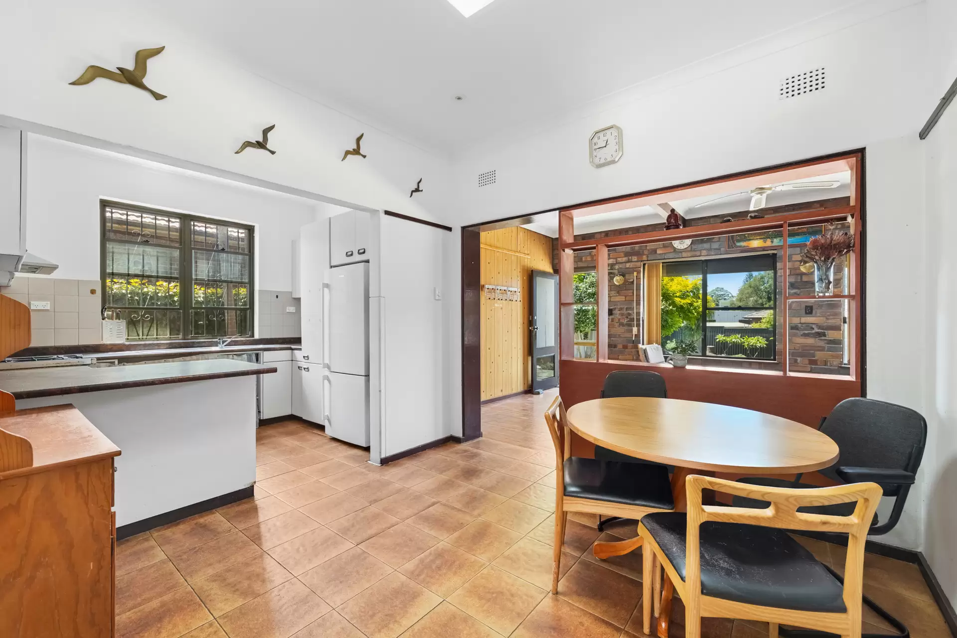 36 Banks Avenue, Pagewood Sold by Sydney Sotheby's International Realty - image 6