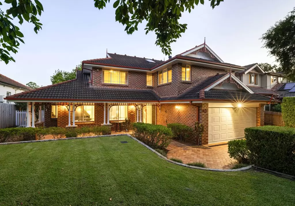 54 Cecil Street, Gordon Sold by Sydney Sotheby's International Realty