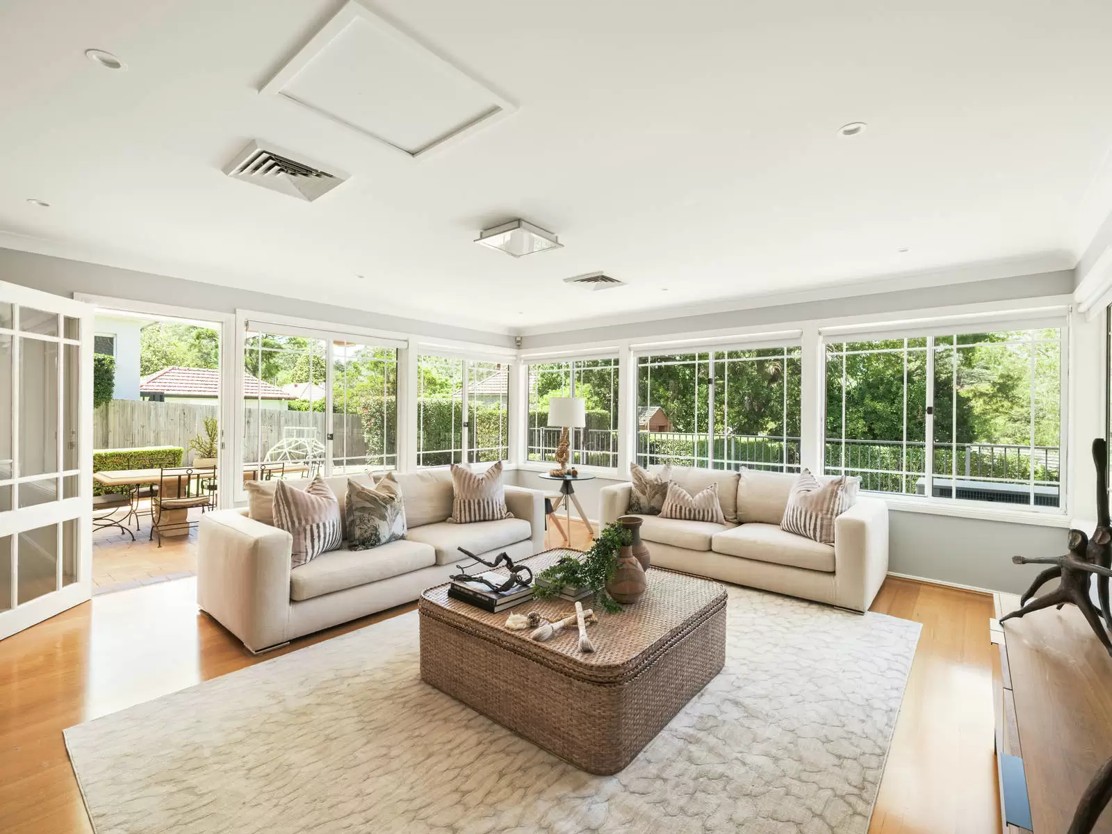 54 Cecil Street, Gordon Sold by Sydney Sotheby's International Realty - image 7