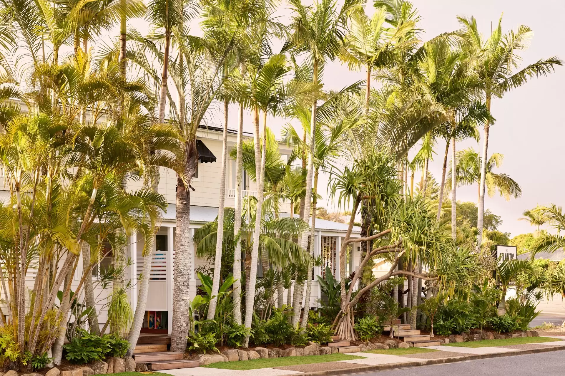 13 Marvell Street, Byron Bay Sold by Sydney Sotheby's International Realty - image 3