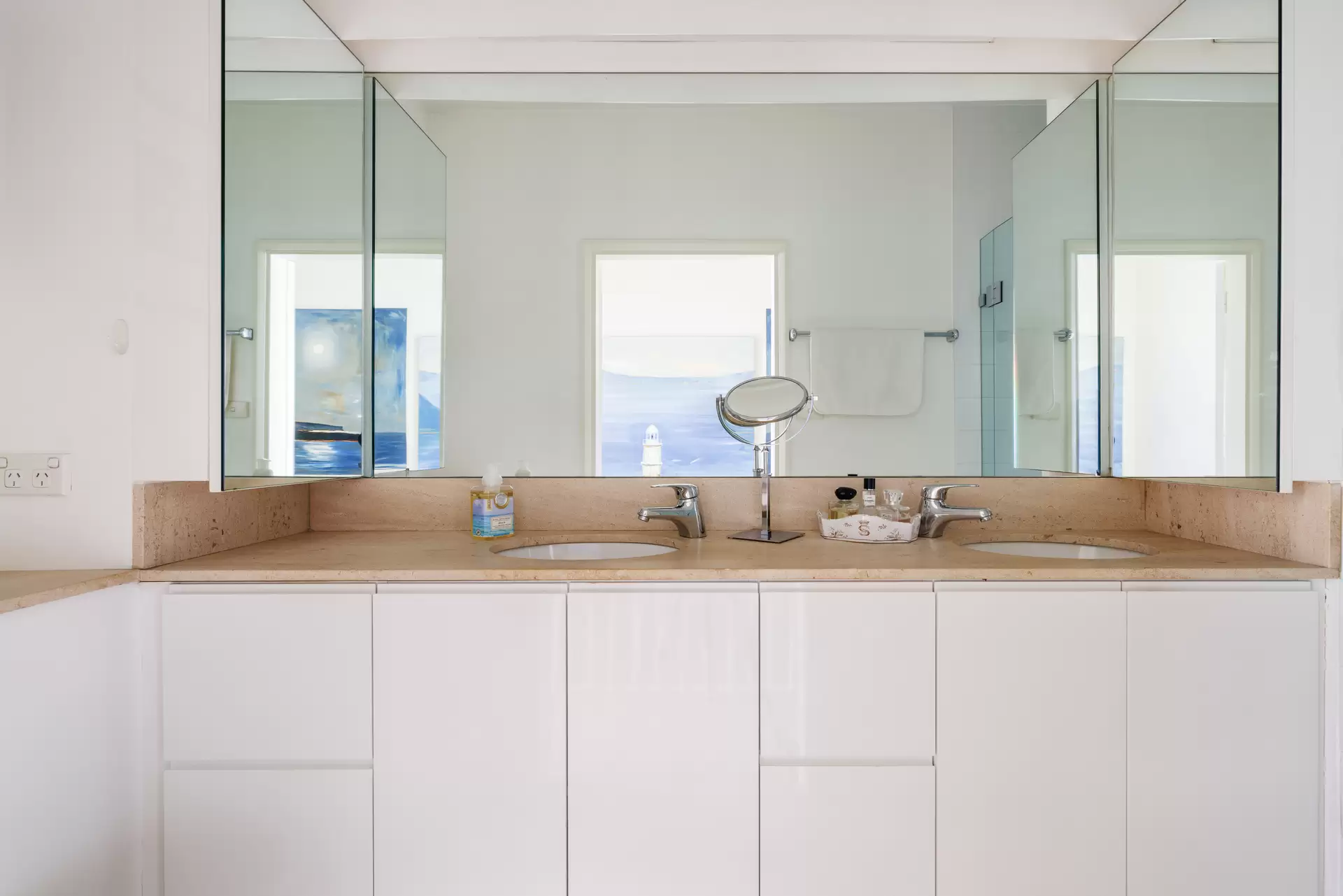 154 Paddington Street, Paddington Sold by Sydney Sotheby's International Realty - image 1