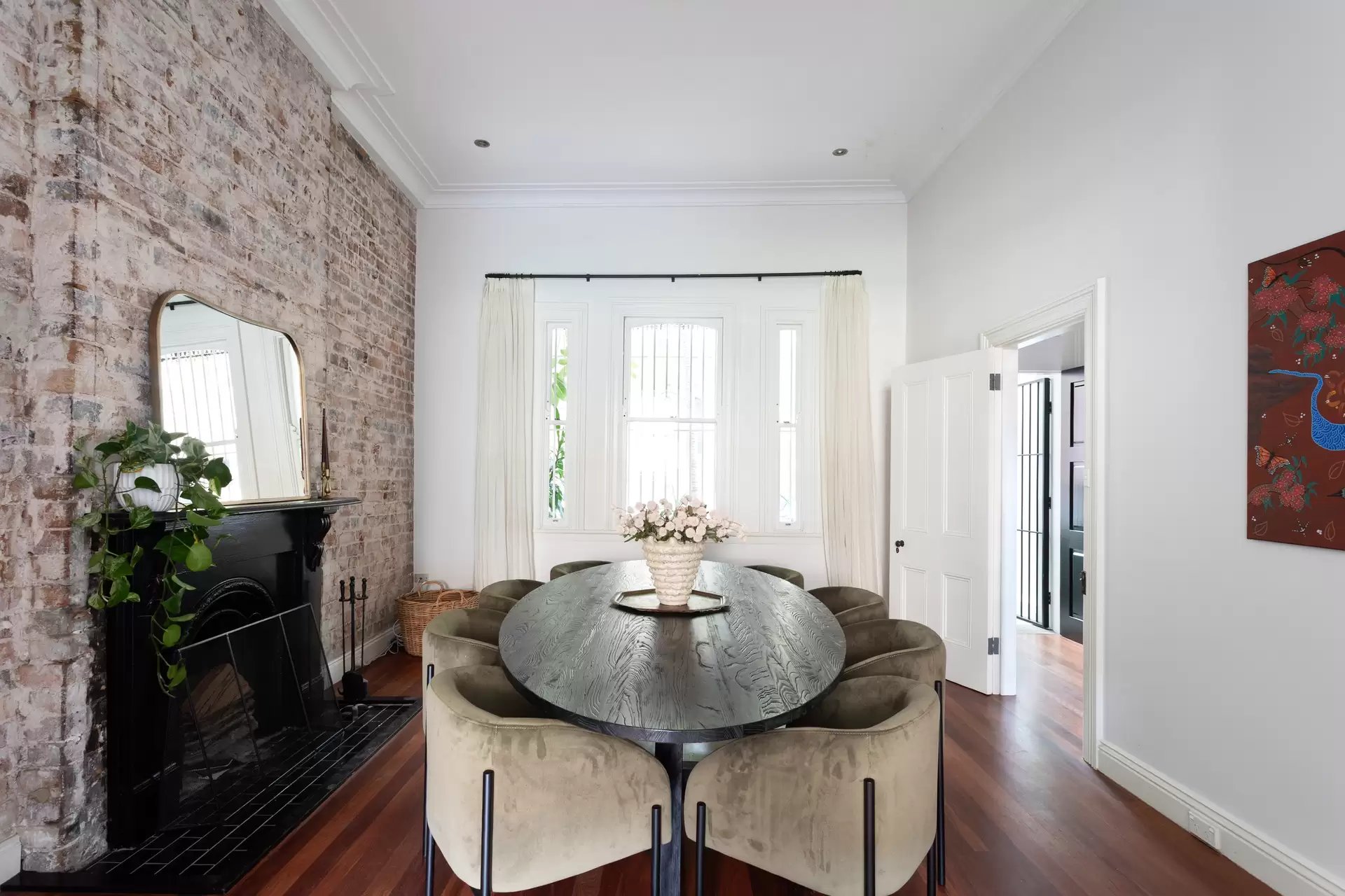 61 Victoria Street, Potts Point Sold by Sydney Sotheby's International Realty - image 1