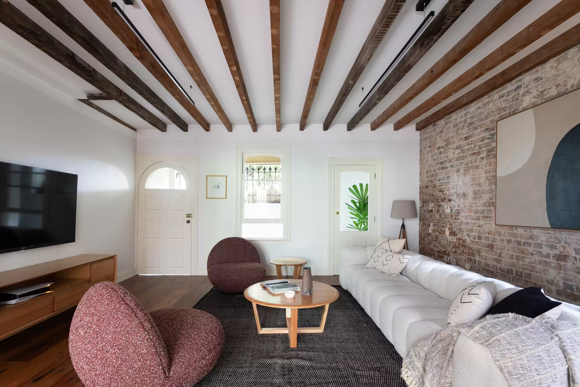 61 Victoria Street, Potts Point Sold by Sydney Sotheby's International Realty - image 1