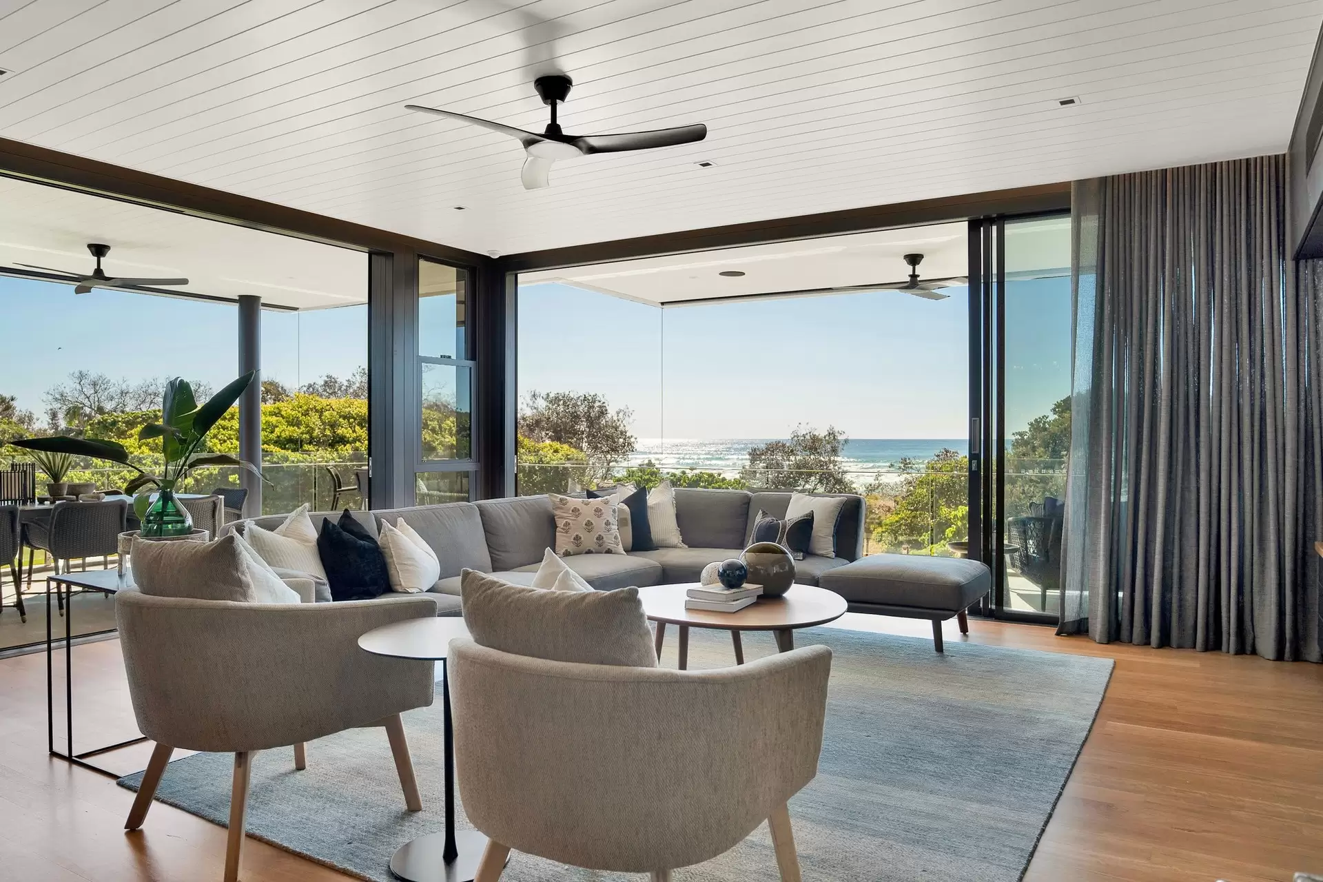 8 Palm Avenue, Cabarita Beach For Sale by Sydney Sotheby's International Realty - image 8