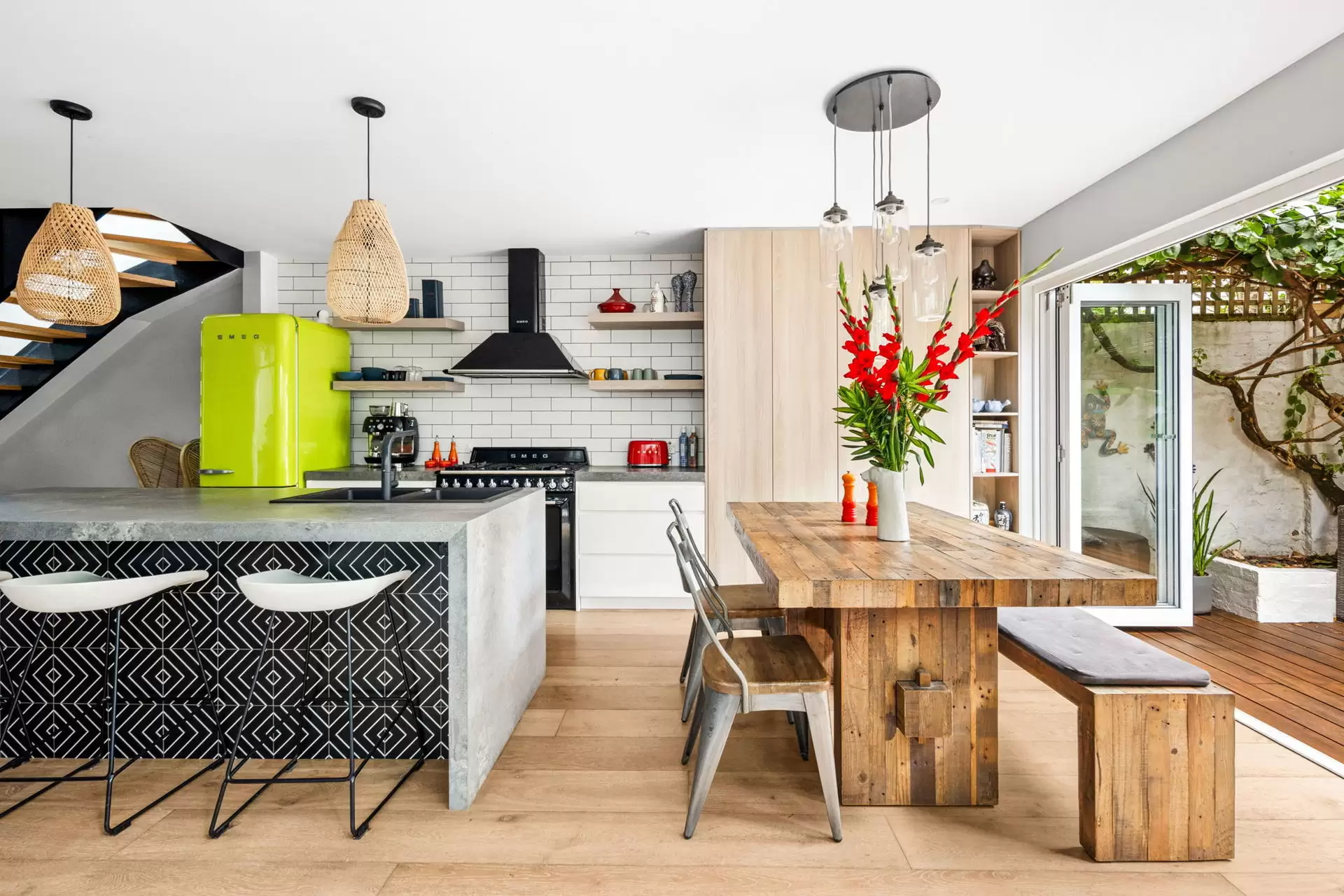 180 Edgecliff Road, Woollahra Sold by Sydney Sotheby's International Realty - image 3