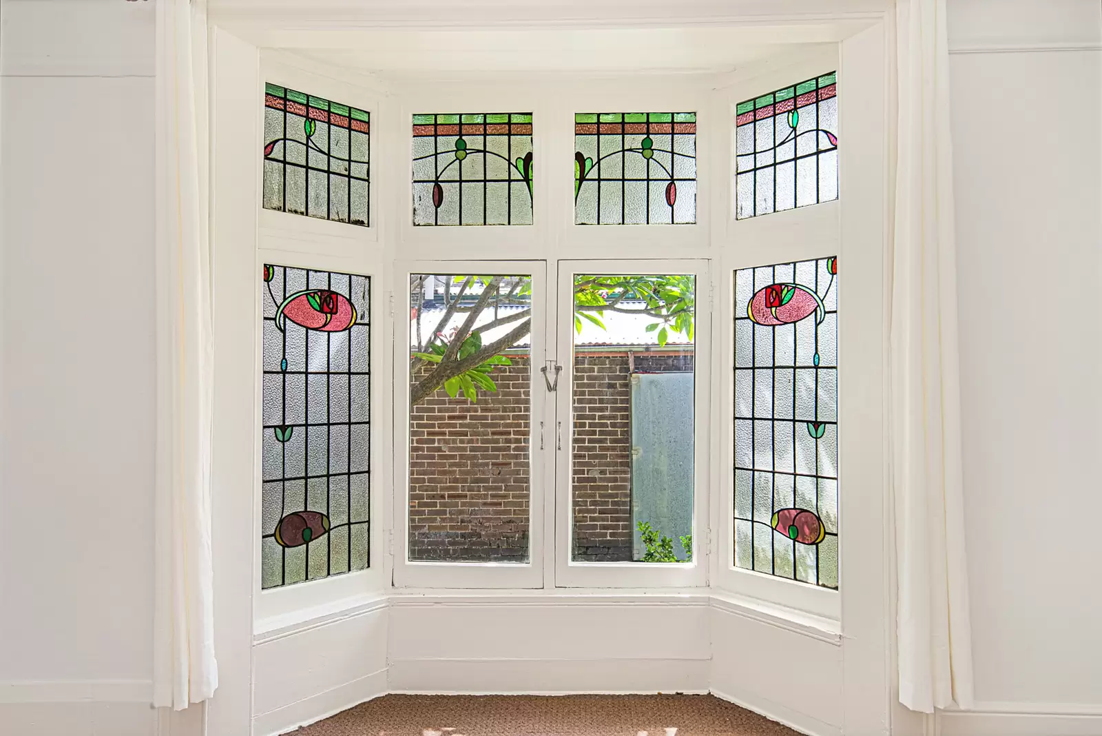 144 Glebe Point Road, Glebe Sold by Sydney Sotheby's International Realty - image 3