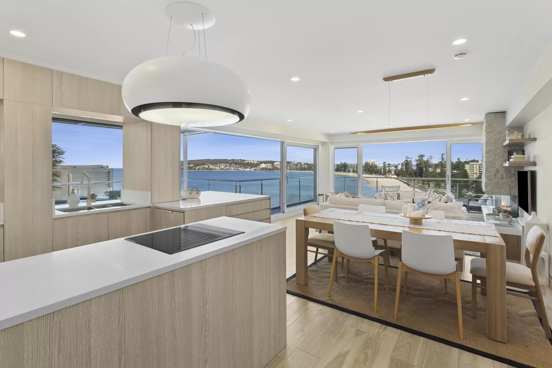 3/48A Queenscliff Road, Queenscliff For Sale by Sydney Sotheby's International Realty - image 4