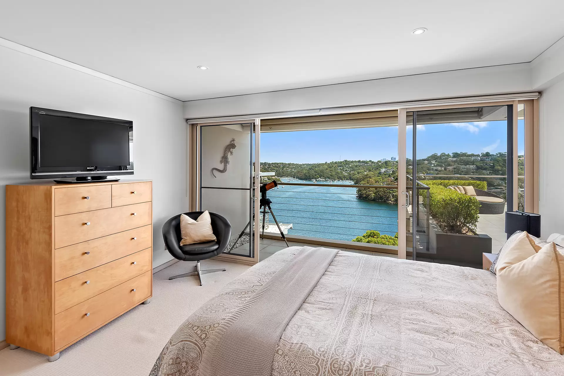 117 Seaforth Crescent, Seaforth For Sale by Sydney Sotheby's International Realty - image 13
