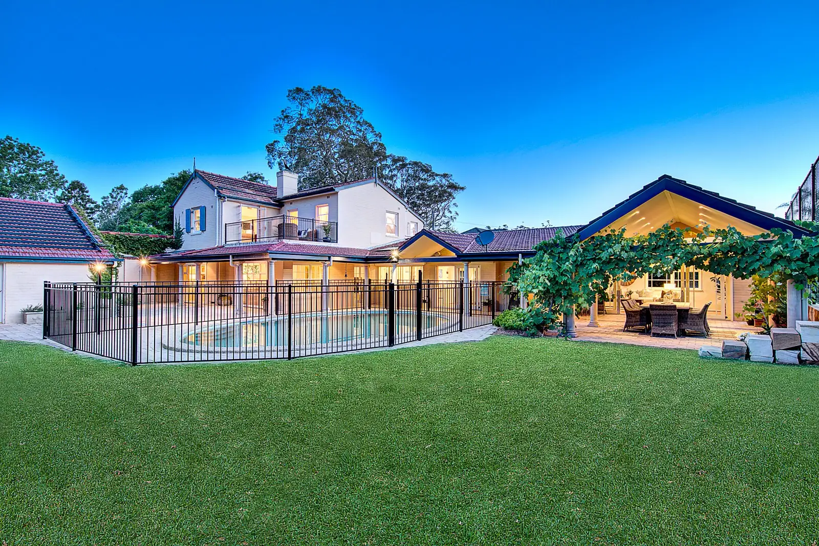 8 Macquarie Road, Pymble Sold by Sydney Sotheby's International Realty - image 1