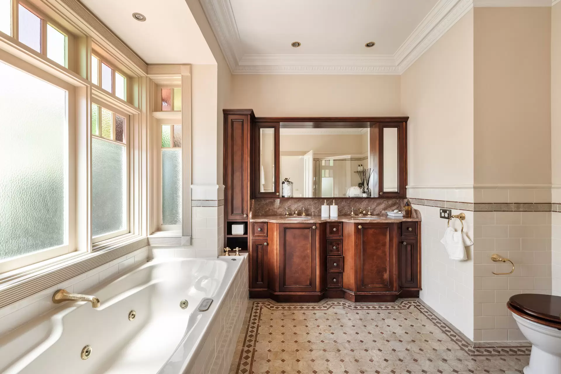 10 Courallie Road, Northbridge Sold by Sydney Sotheby's International Realty - image 10