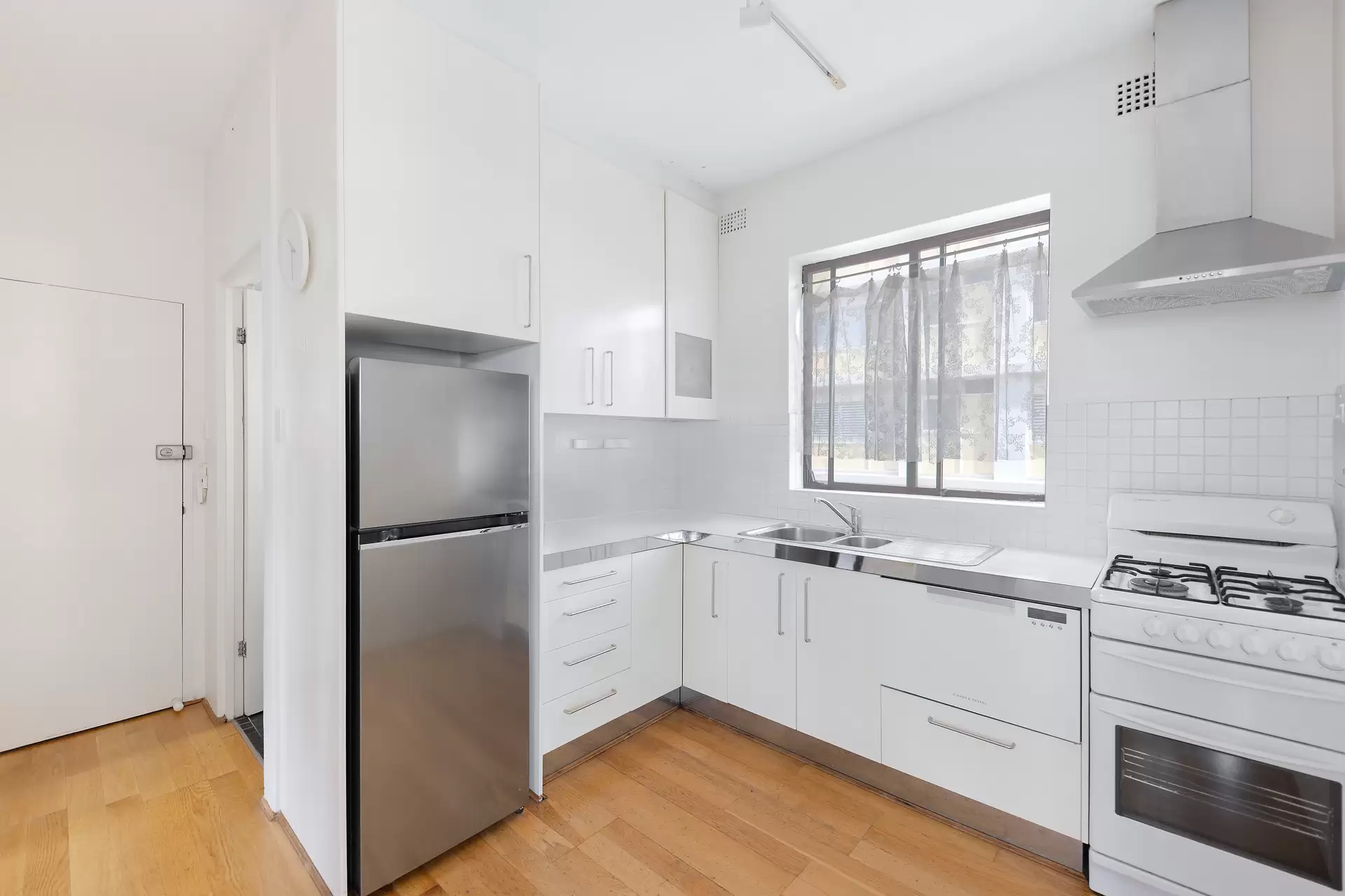 6/2 Elamang Avenue, Kirribilli Sold by Sydney Sotheby's International Realty - image 7