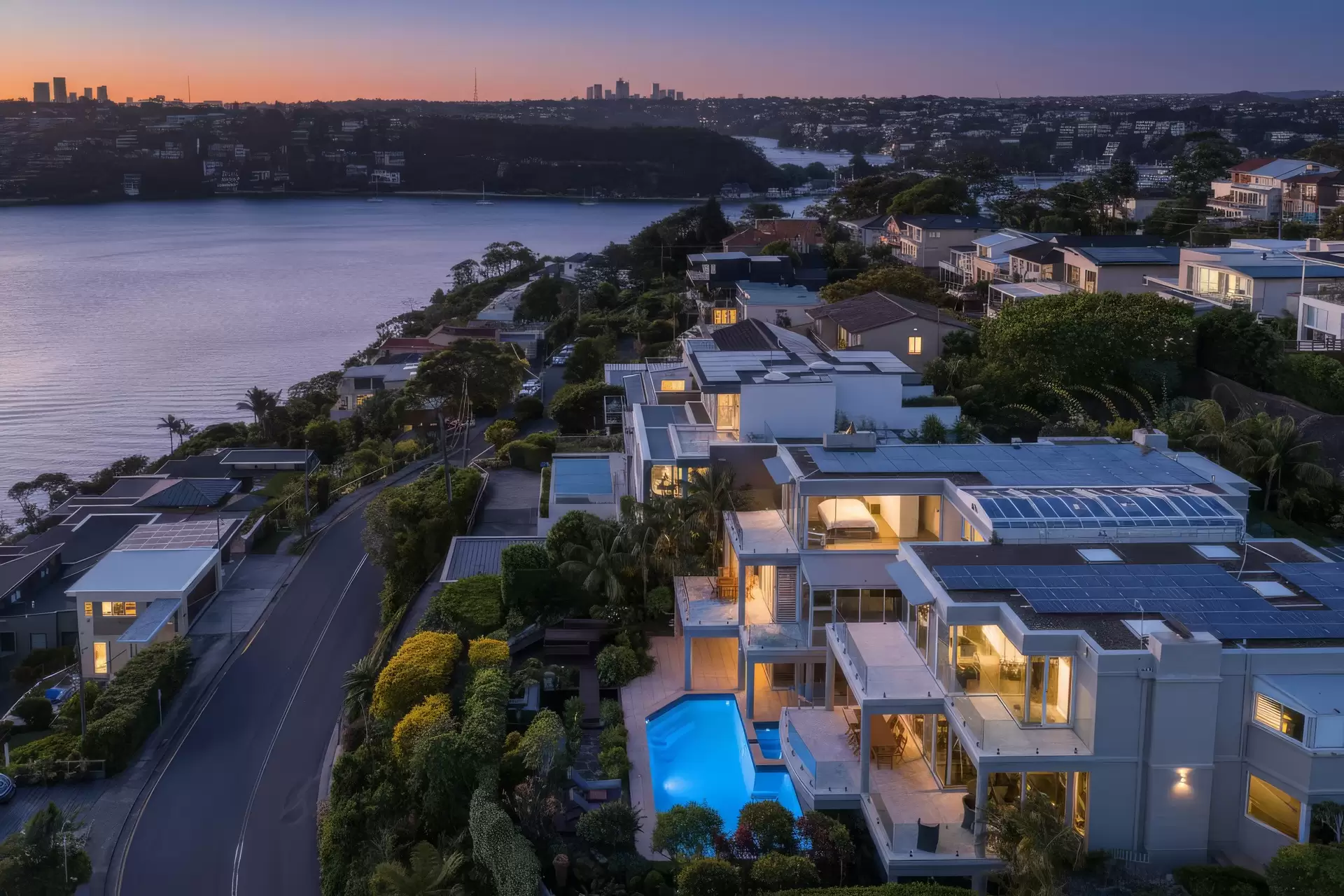 5 Moore Street, Clontarf Sold by Sydney Sotheby's International Realty - image 13