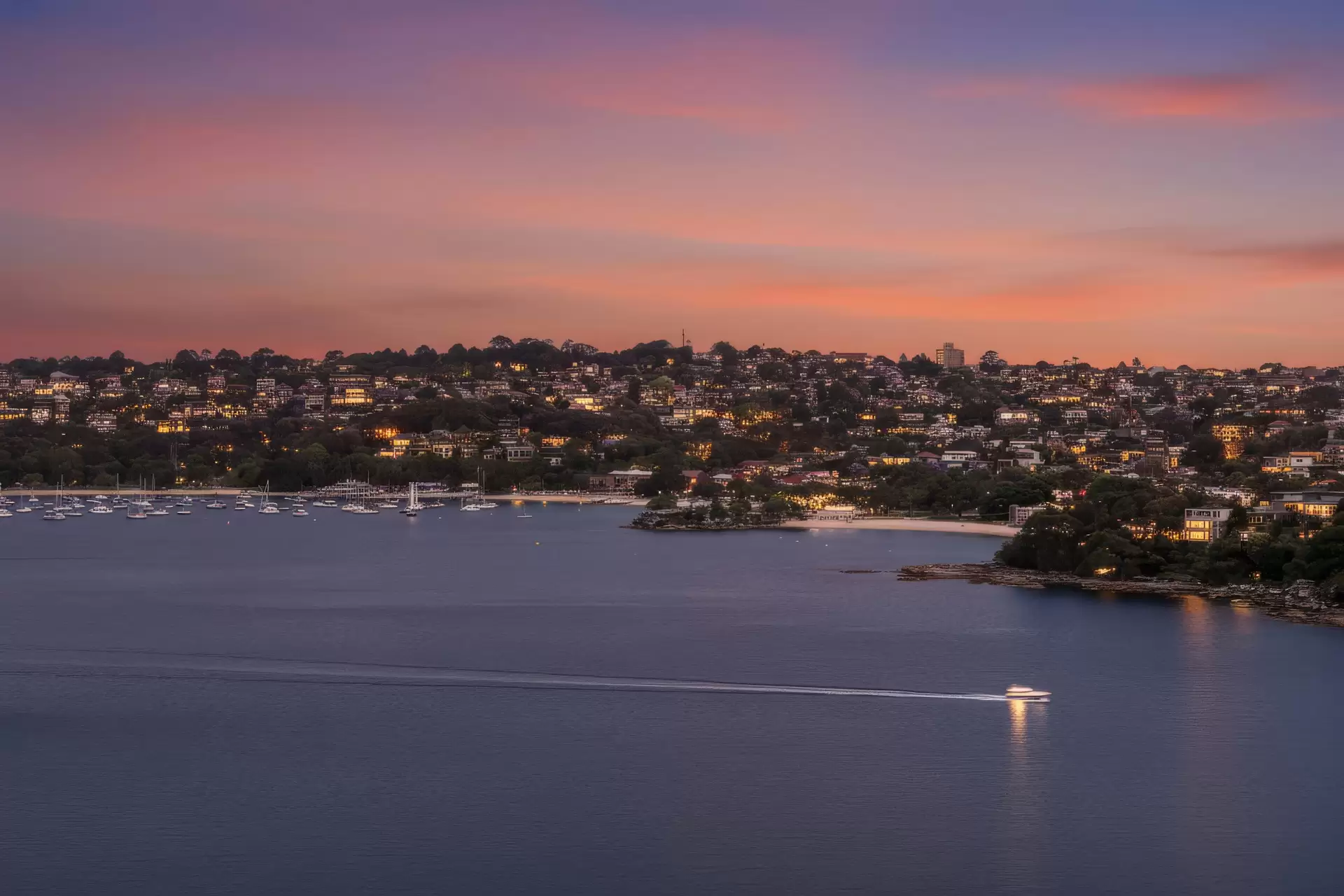 5 Moore Street, Clontarf Sold by Sydney Sotheby's International Realty - image 2