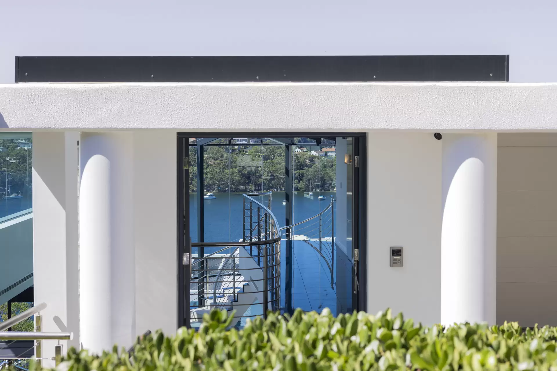 55 Seaforth Crescent, Seaforth Sold by Sydney Sotheby's International Realty - image 6