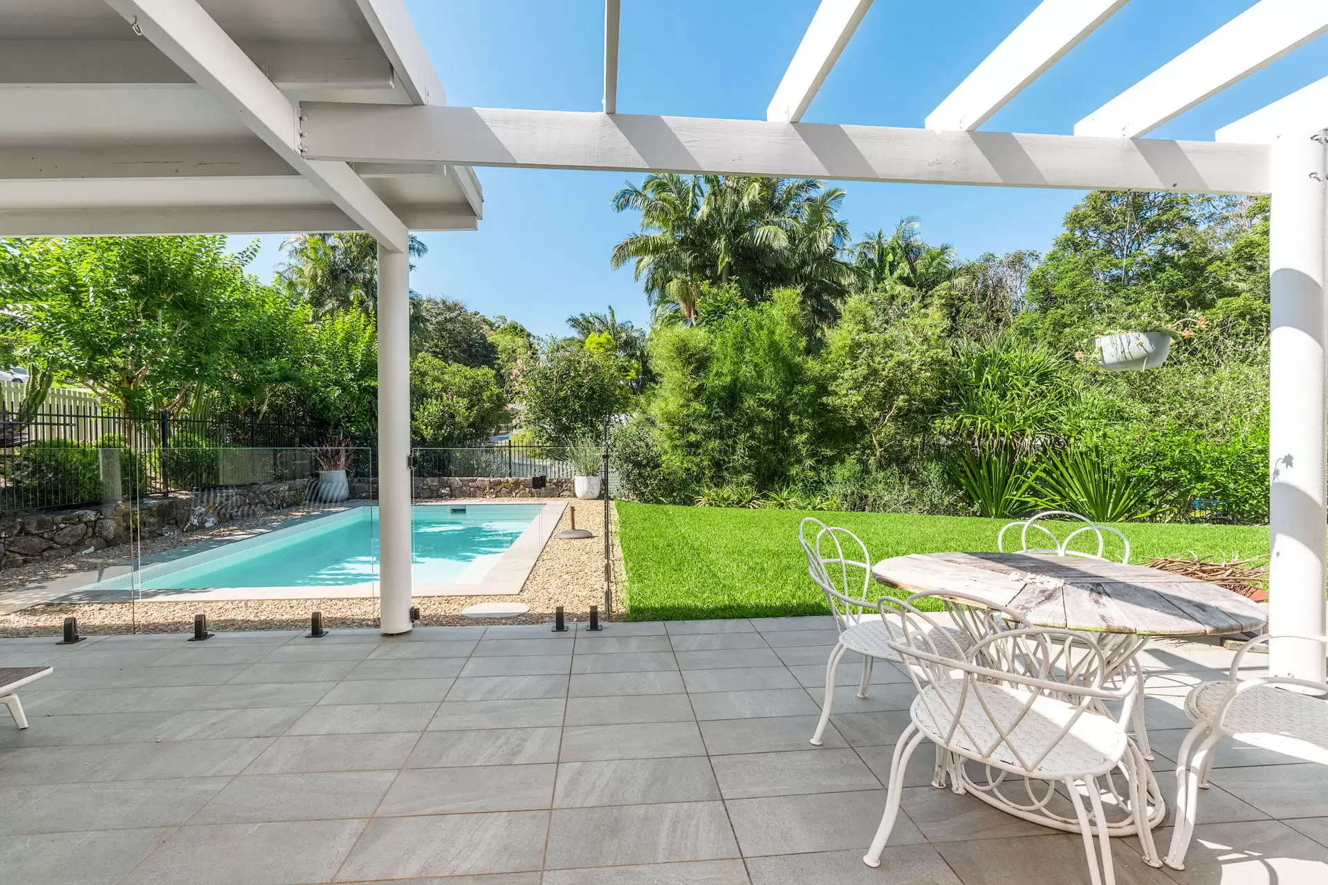 21 Green Frog Lane, Bangalow Sold by Sydney Sotheby's International Realty - image 2