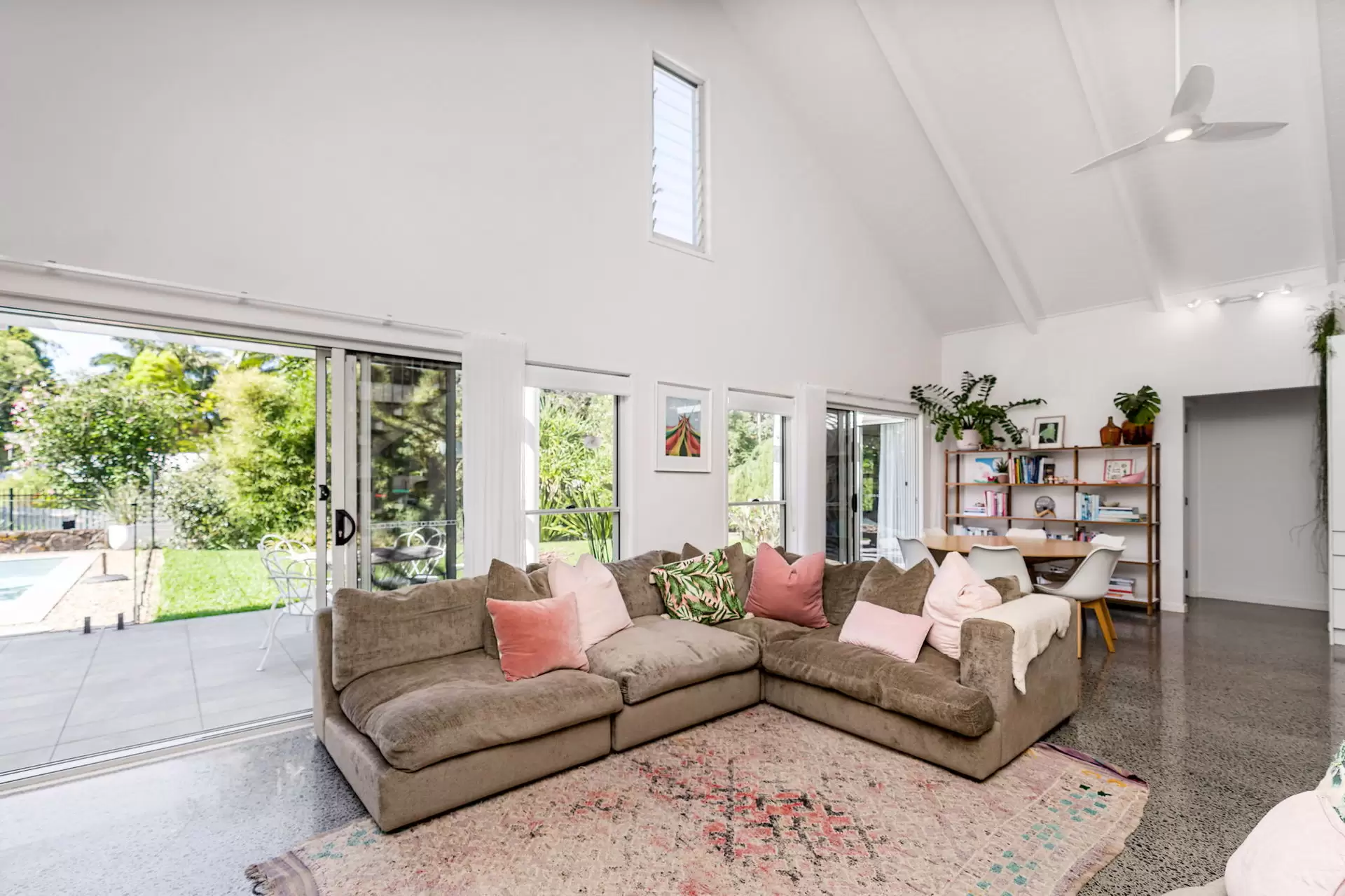21 Green Frog Lane, Bangalow Sold by Sydney Sotheby's International Realty - image 4