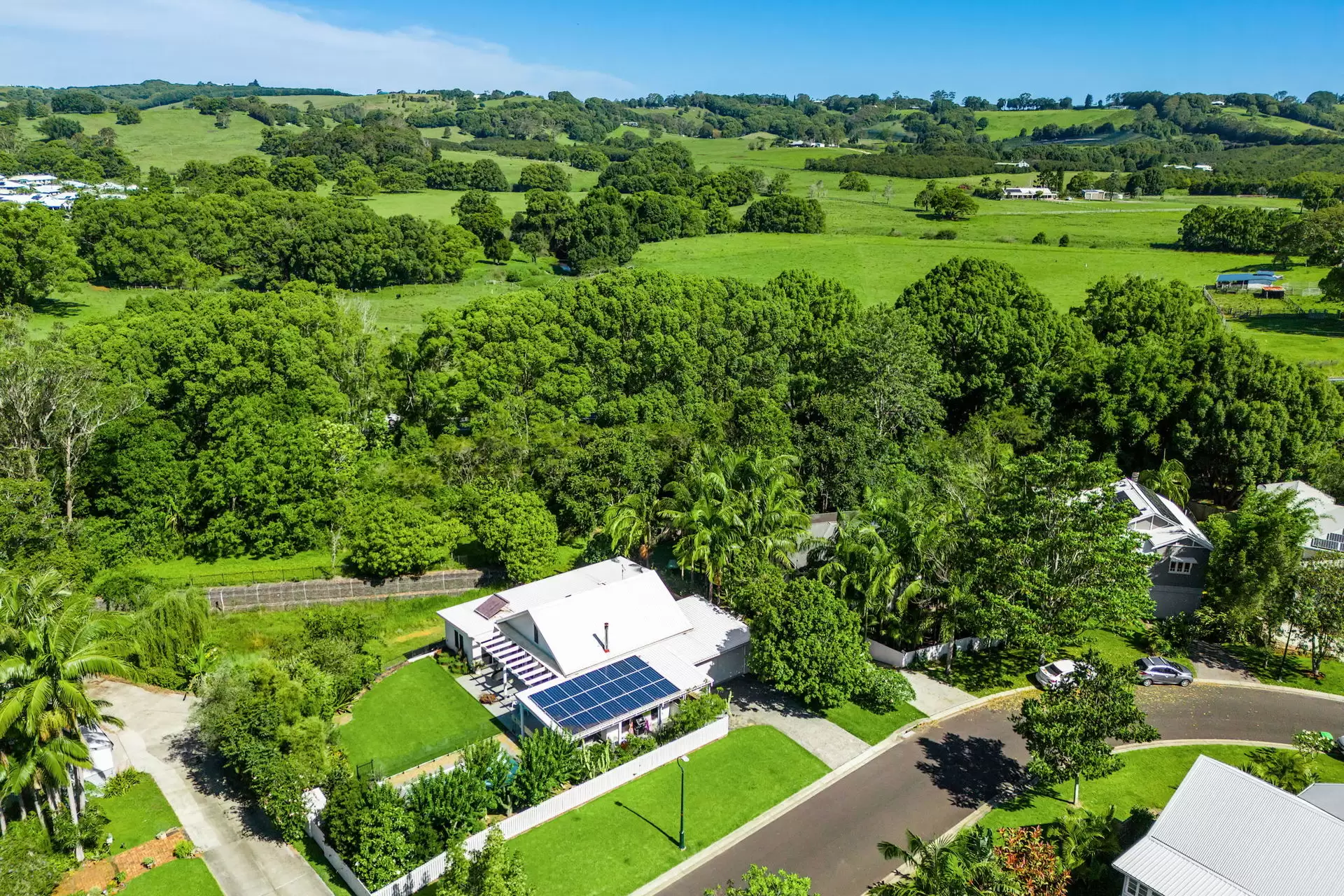 21 Green Frog Lane, Bangalow Sold by Sydney Sotheby's International Realty - image 24