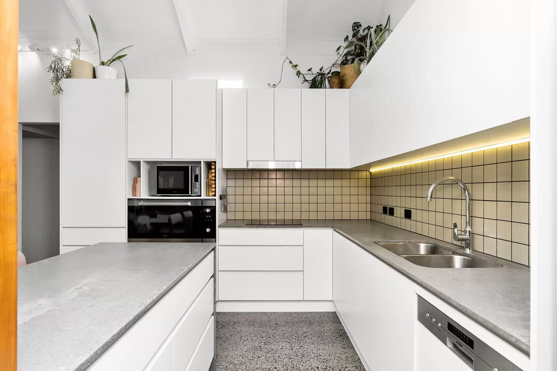 21 Green Frog Lane, Bangalow Sold by Sydney Sotheby's International Realty - image 10