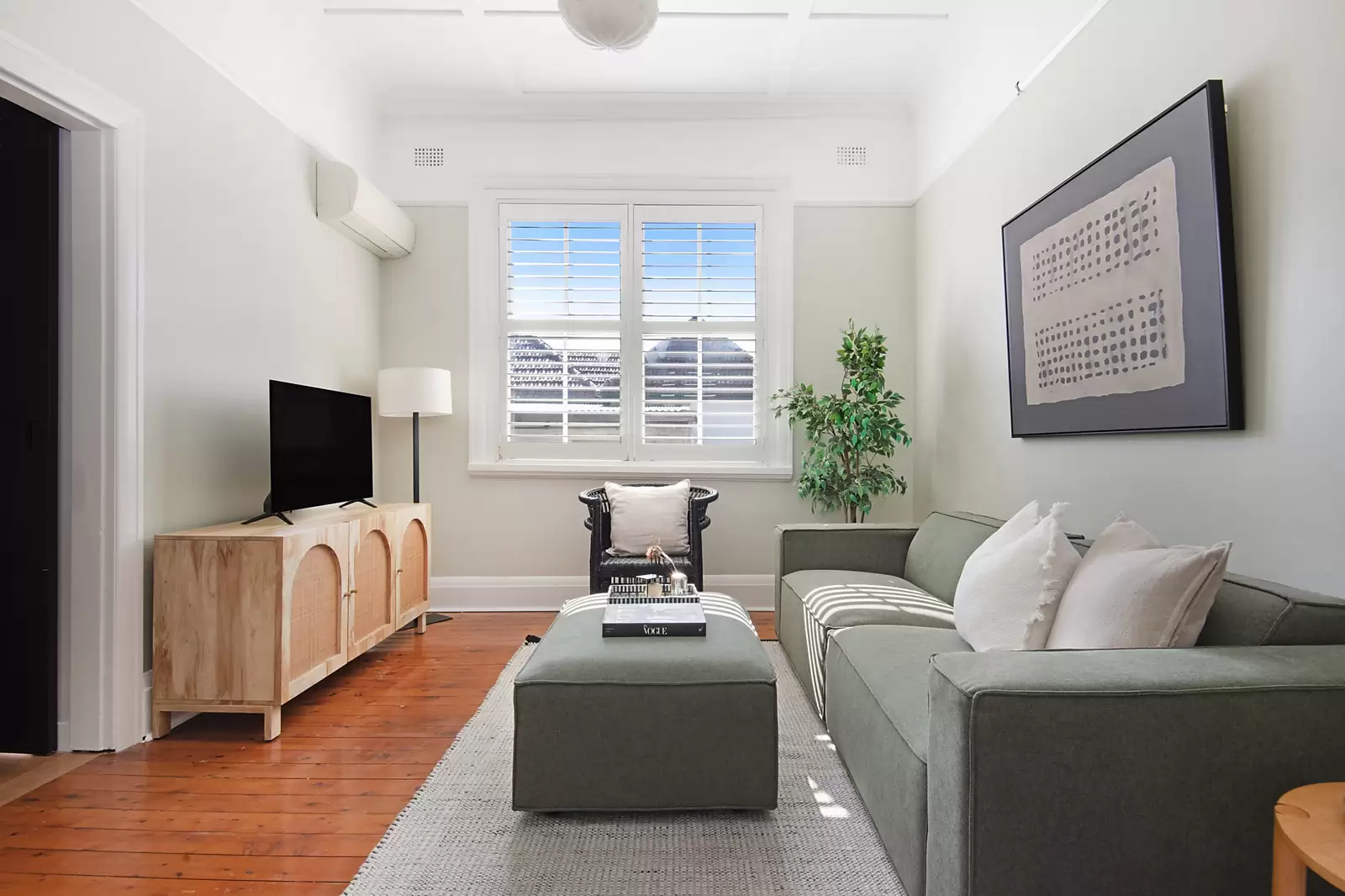 55 Frazer Street, Dulwich Hill Sold by Sydney Sotheby's International Realty - image 2