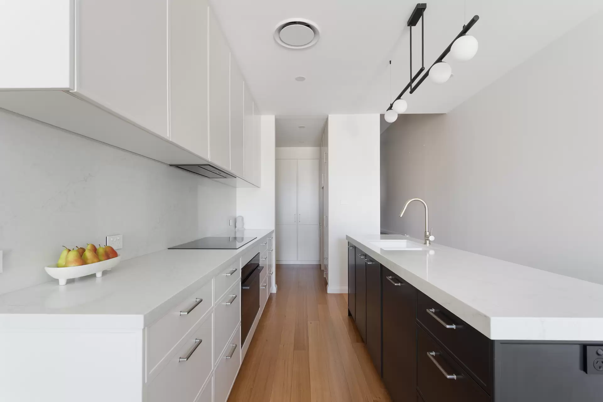 40 Wallis Street, Woollahra Sold by Sydney Sotheby's International Realty - image 1