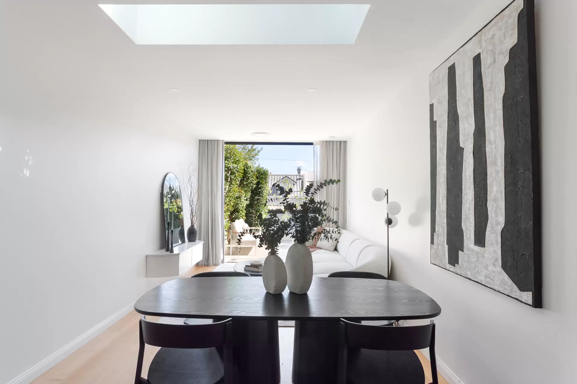 40 Wallis Street, Woollahra Sold by Sydney Sotheby's International Realty - image 1