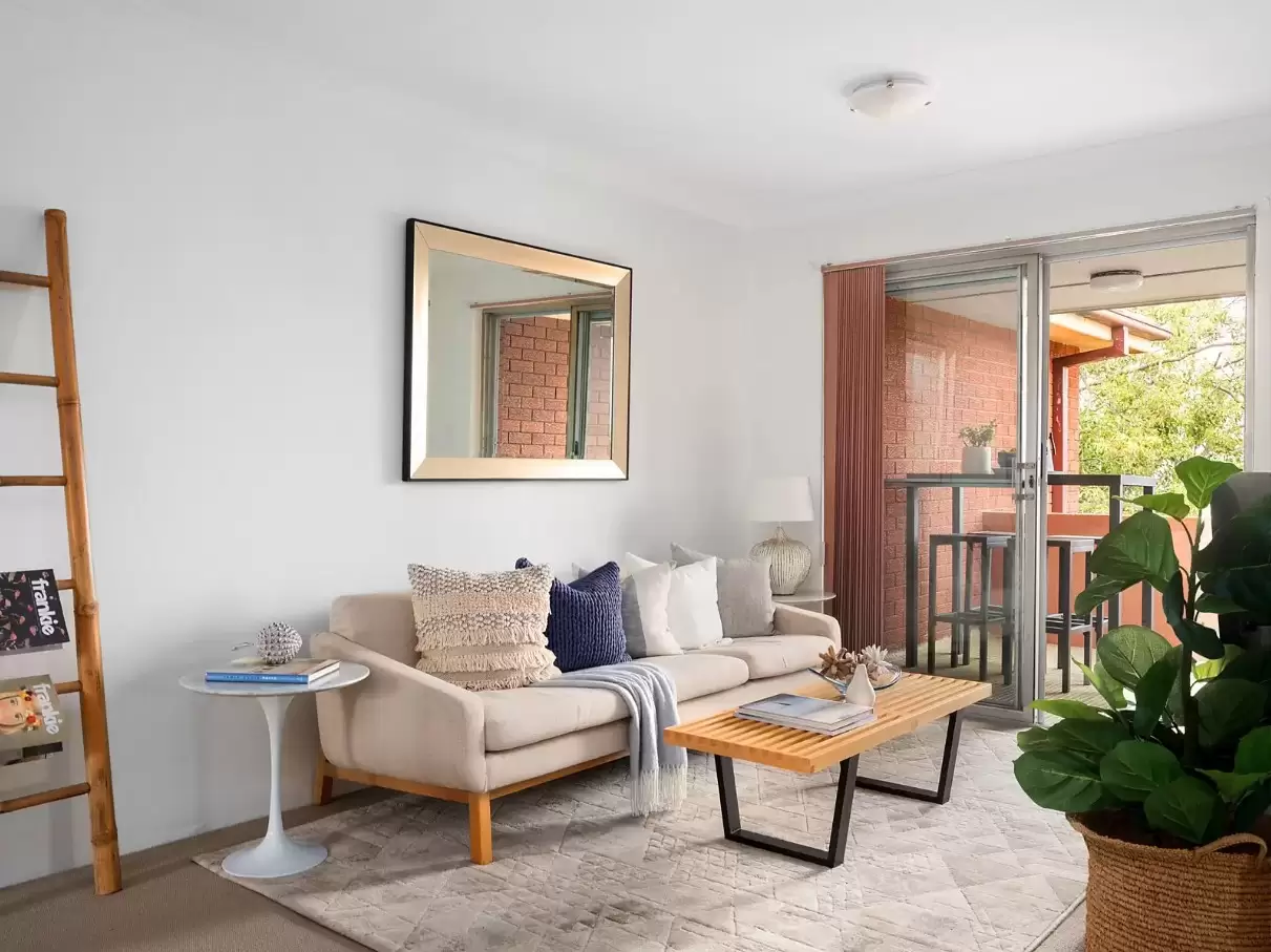 29/10a Mears Avenue, Randwick Sold by Sydney Sotheby's International Realty - image 1